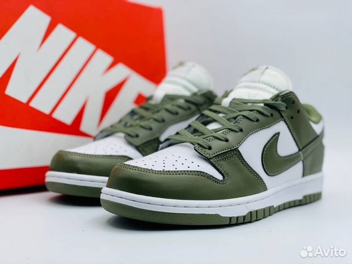 Nike dunk olive