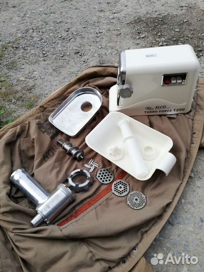 Мясорубка электрическая elko mg-120b