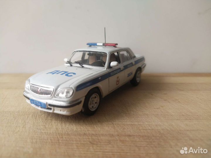 Модель автомобиля газ 31105 полиция