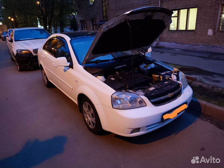 Двери на Chevrolet lacetti