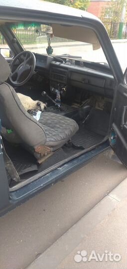 LADA 4x4 (Нива) 1.7 МТ, 2002, 150 000 км