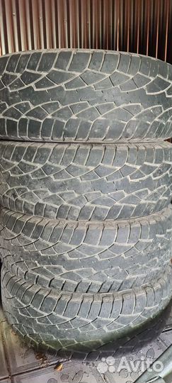 Cooper Zeon LTZ 285/70 R17