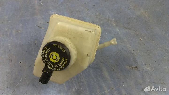 Бачок главного тормозного цилиндра BMW X3 E83