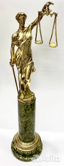 Статуэтка. Фемида. Бронза. Камень