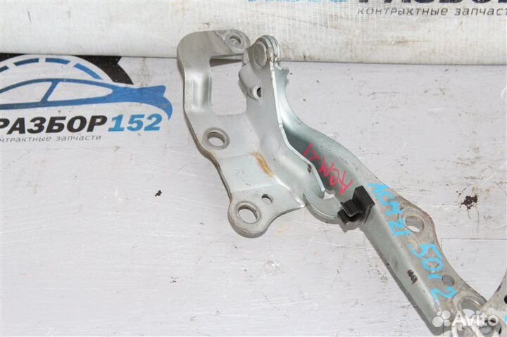 Петли капота передние Toyota Ipsum ACM21 1azfse