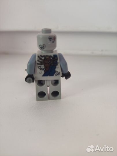 Колекционная фигурка lego