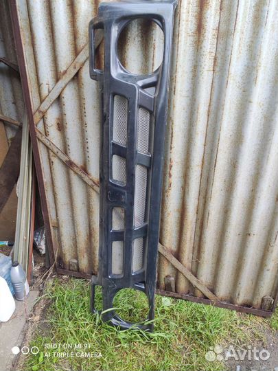 Декоративная фронтальная рамка Ваз-2121,2131