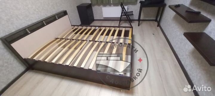 Кровать двуспальная