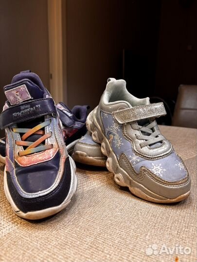 Кроссовки на девочку 30 31