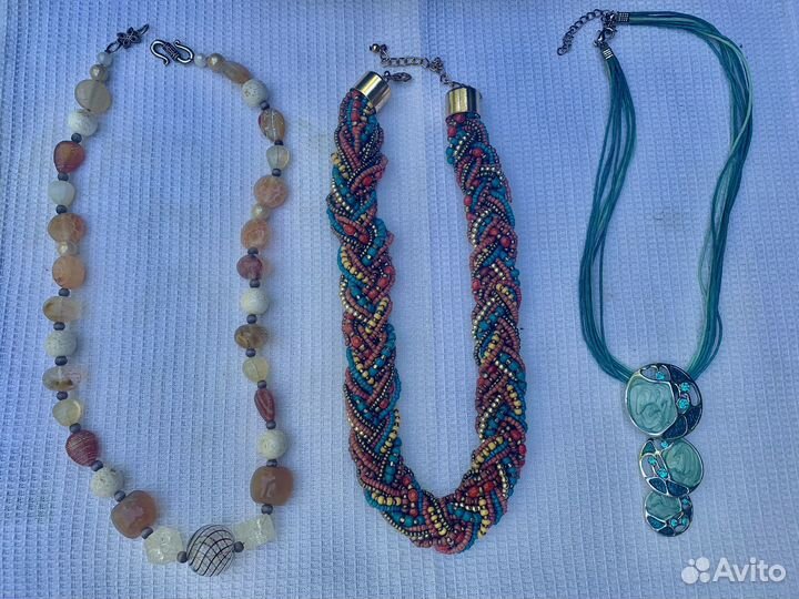 Колье и подвески из Европы (Италия)