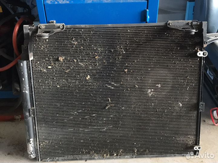 Радиатор кондиционера Toyota Land Cruiser 200