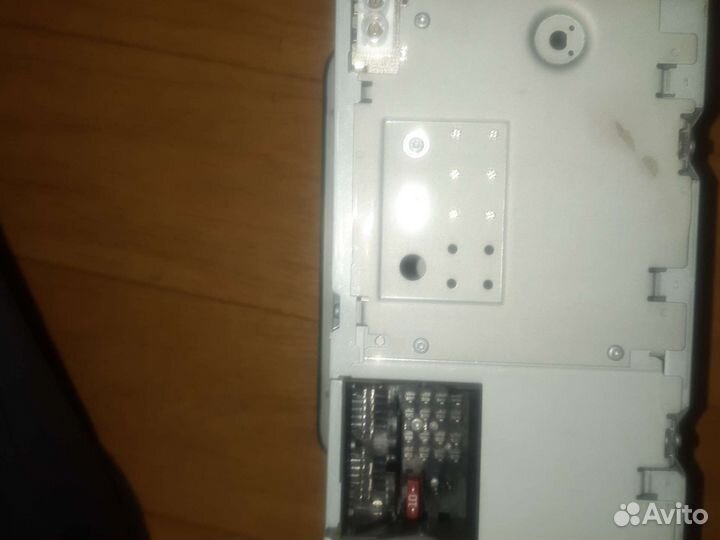 Головное устройство на фольксваген