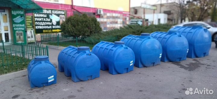 Емкость пластиковая 3000 кас