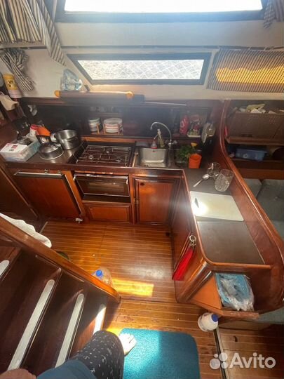 Продам Benetau 37