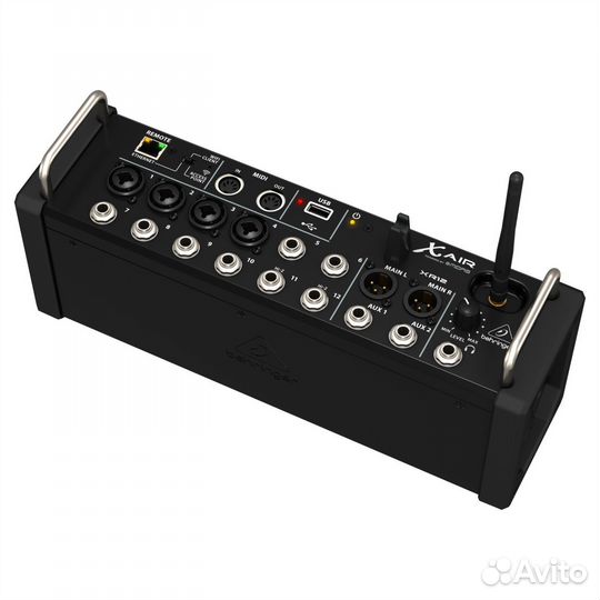 Behringer XR12 цифровой рэковый микшер