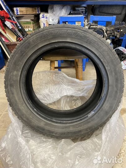 Dunlop SP Winter Ice 01 205/55 R16