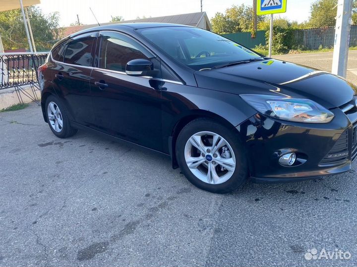 Ford Focus 1.6 МТ, 2011, 132 016 км