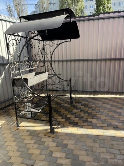 Дом 250 м² на участке 5 сот.