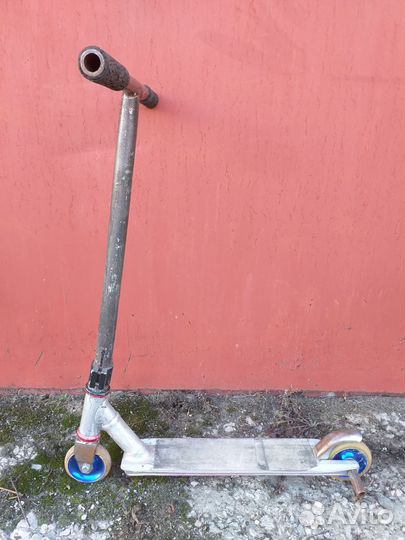 Трюковой самокат