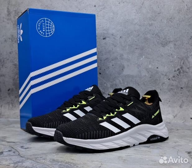 Мужские кроссовки adidas terrex