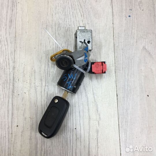 Замок зажигания Renault sandero stepway 2