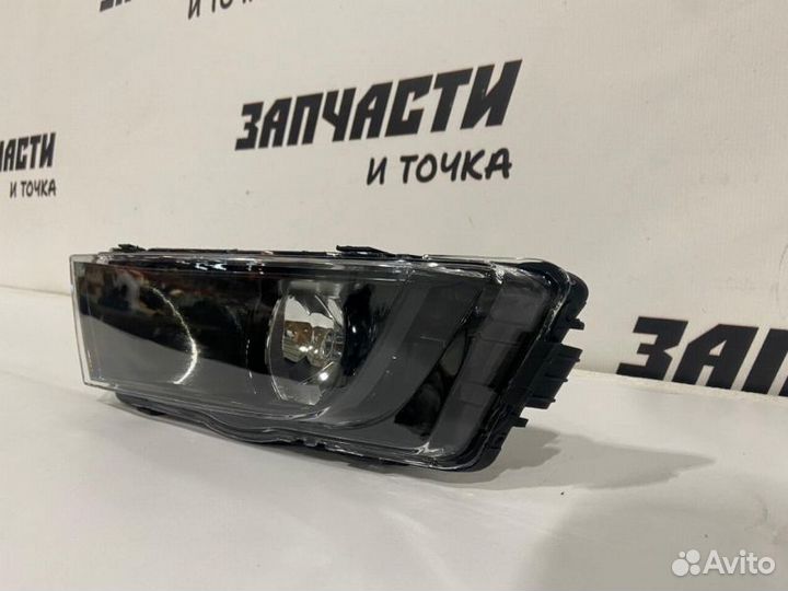 Фара противотуманная передняя левая Skoda Octavia
