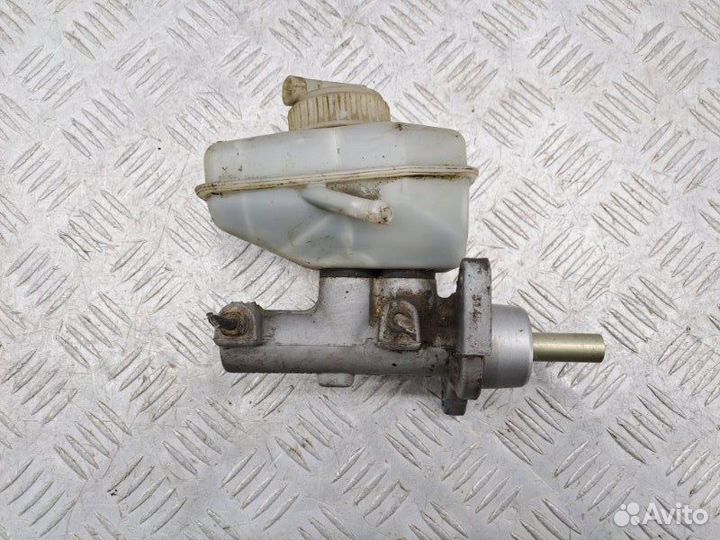 Цилиндр тормозной главный Opel Vectra B 1.8 X18XE