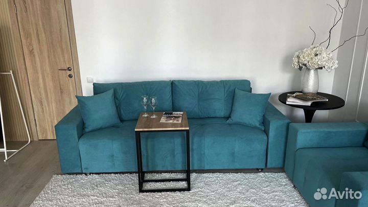 Диван с подлокотником