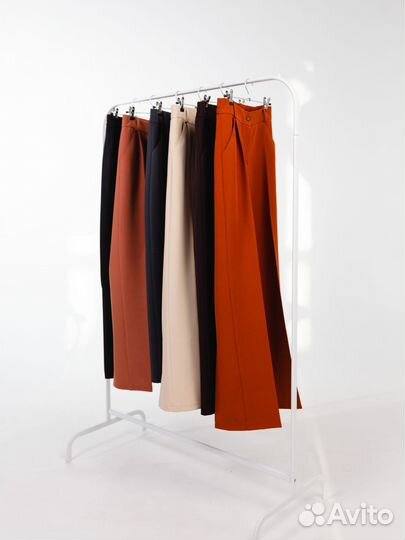 Товарный остаток женской одежды