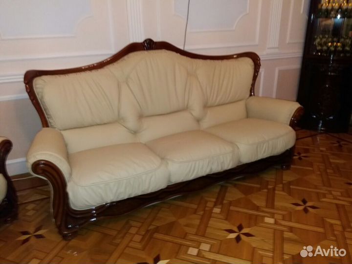 Перетяжка и ремонт мягкой мебели