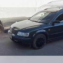 Volkswagen Passat 1.6 AT, 1998, 200 000 км, с пробегом, цена 290 000 руб.