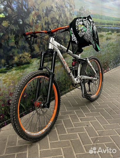 Велосипед двухподвес