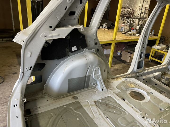 Четверть кузова задняя левая Фольцваген Тигуан 1