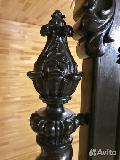 Напольная рама под зеркало