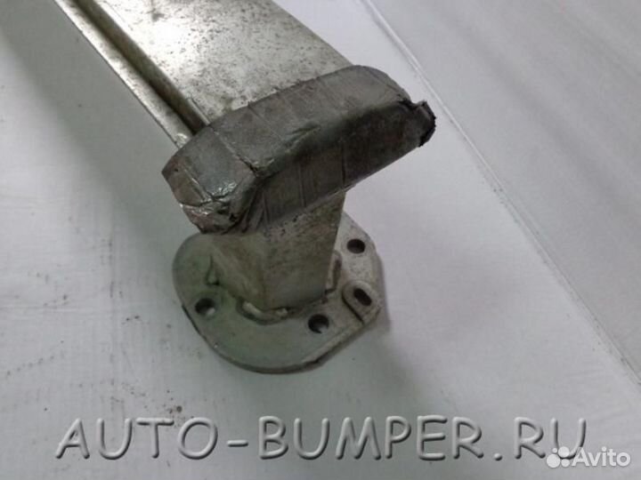 Peugeot 308 Универсал 2008- Усилитель заднего бамп