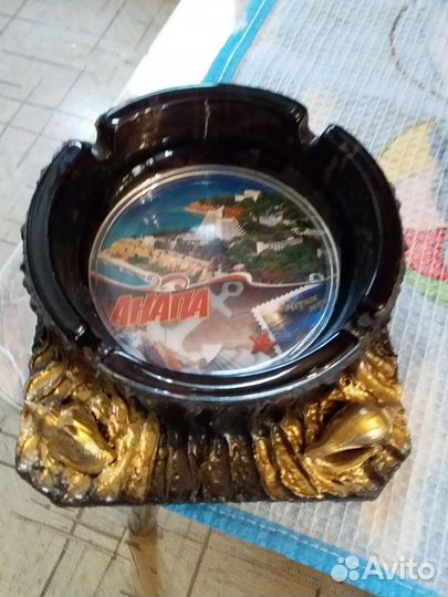 Пепельницы сувенирные