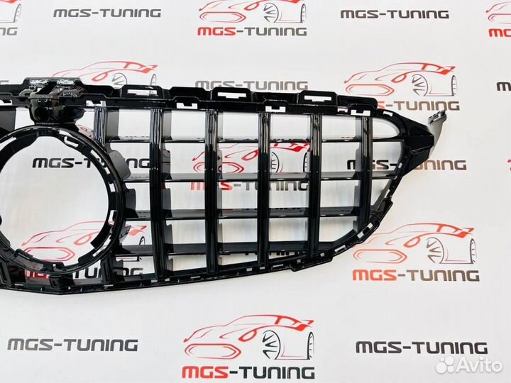Решетка Mercedes 205 рестайлинг GT style black п/к