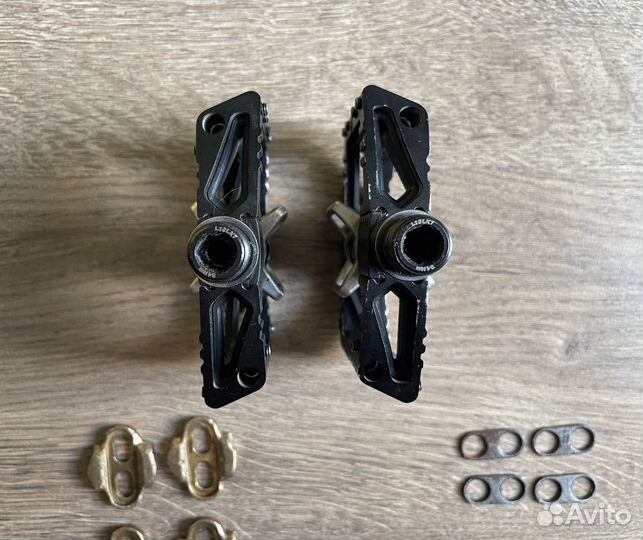 Педали Crankbrothers Mallet Enduro