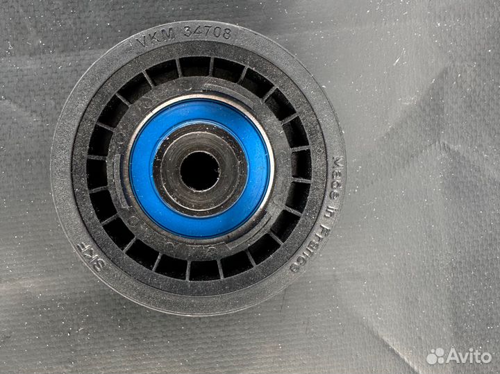 Паразитный ведущий ролик