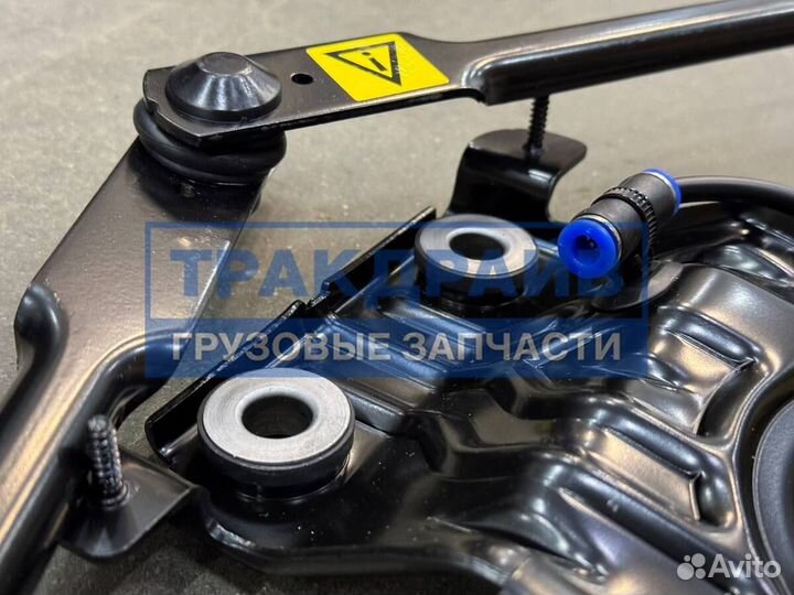 Трапеция теклоочистителя Рено Т без моторчика