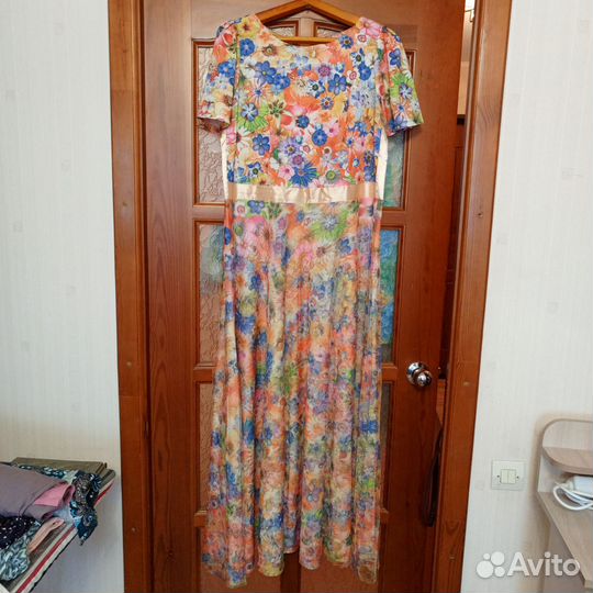 Платье женское нарядное