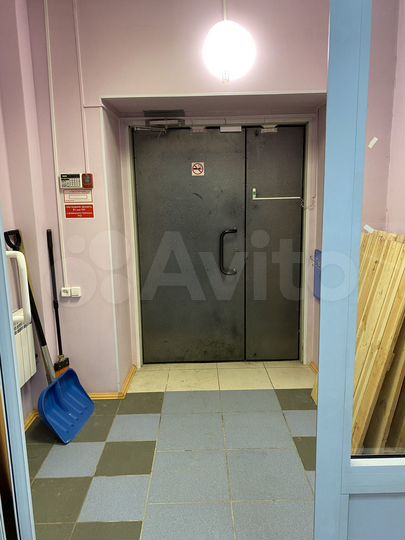 Свободного назначения, 180 м²