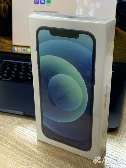 iPhone 12, 64 ГБ