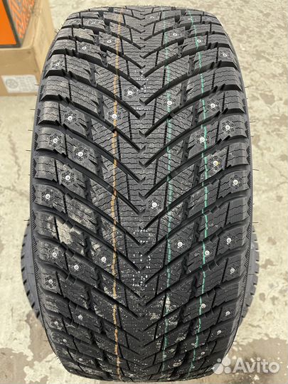 Grenlander Icedefensor Stud II 275/40 R21 107T