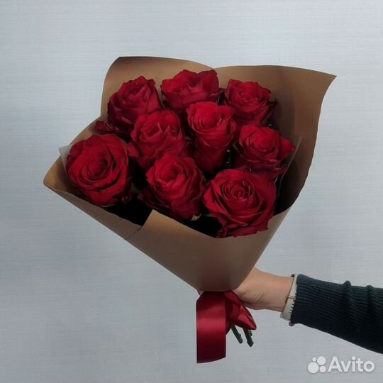 Розы красные, белые, розовые 50см