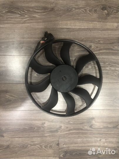 Вентилятор охлаждения радиатора Porsche Cayenne