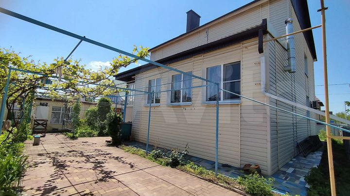 Дом 274,5 м² на участке 4,8 сот.