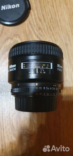 Nikon nikkor 85mm f1.8d AF