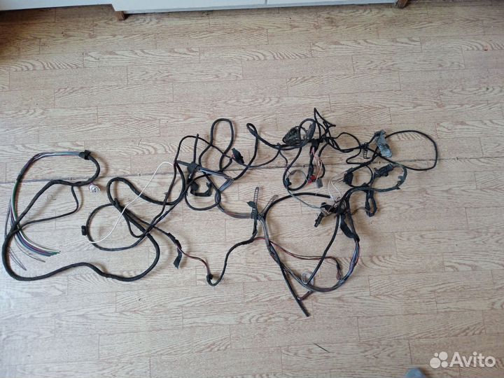 Задняя коса проводки ауди 80