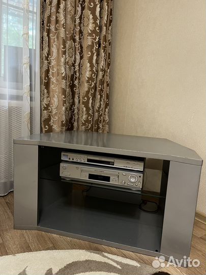Тумба под телевизор б/у